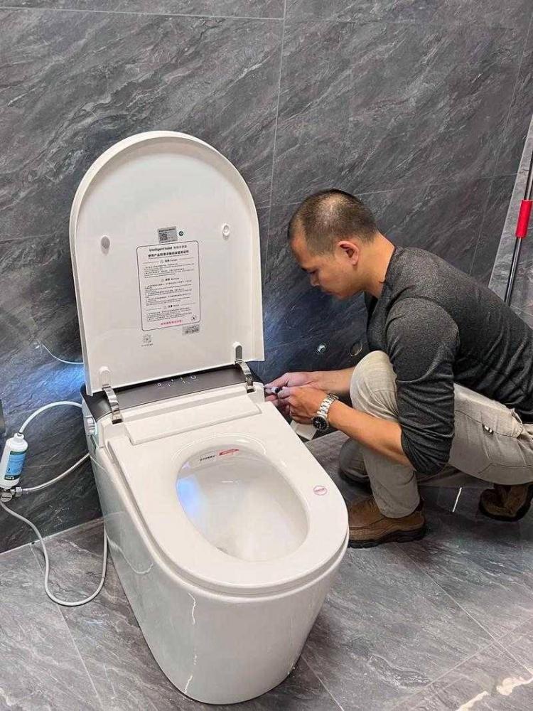 上门安装维修马桶