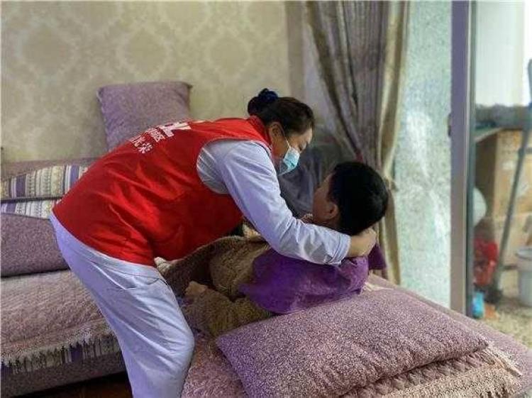 住家/钟点老人照顾服务